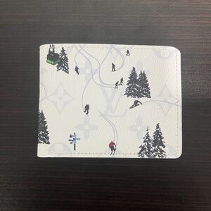 Louis Vuitton White Patterned Ski Men's Wallet